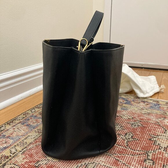 Authentic black Balenciaga Leather Tote Bag - Excellent preowned condition - Picture 4 of 16